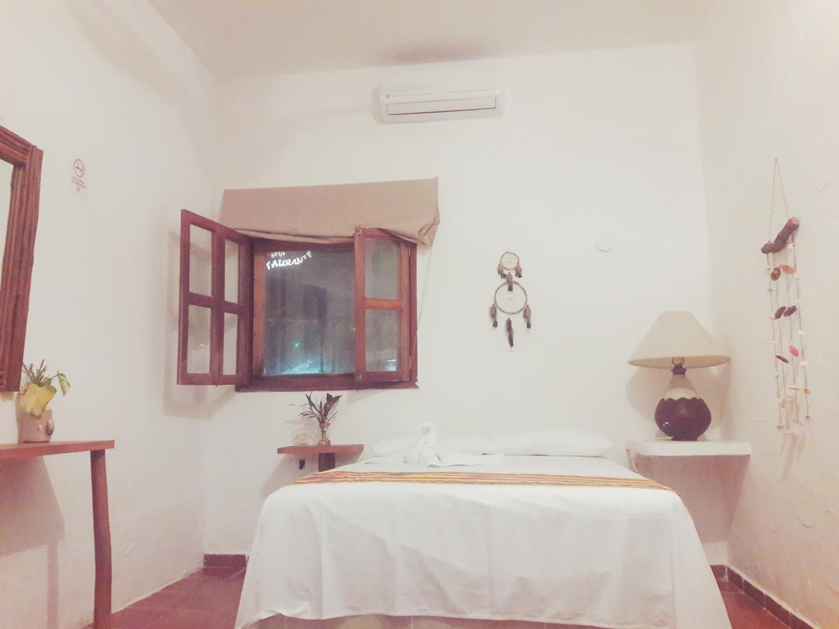Hostel La Остров Холбокс Экстерьер фото