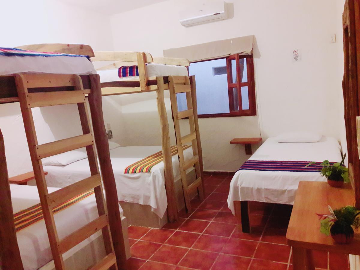 Hostel La Остров Холбокс Экстерьер фото