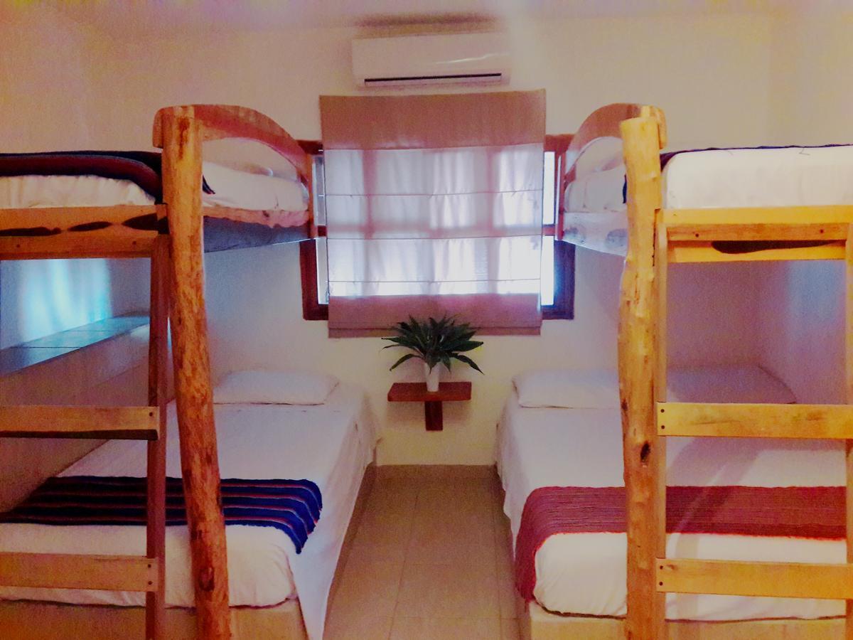 Hostel La Остров Холбокс Экстерьер фото